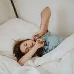 Har du svært ved at sove om natten? Her er otte gode råd til bedre søvn